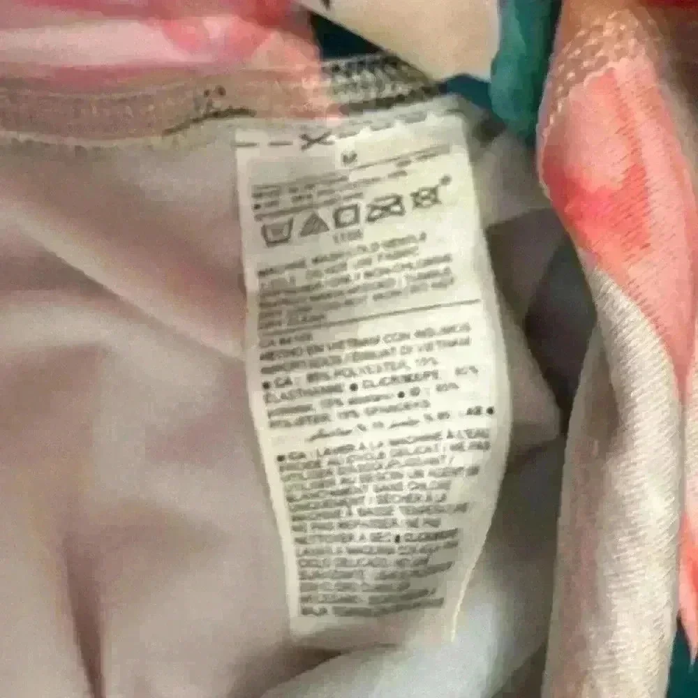 Old navy M floral 7/8 leggings - Picture 4 of 5